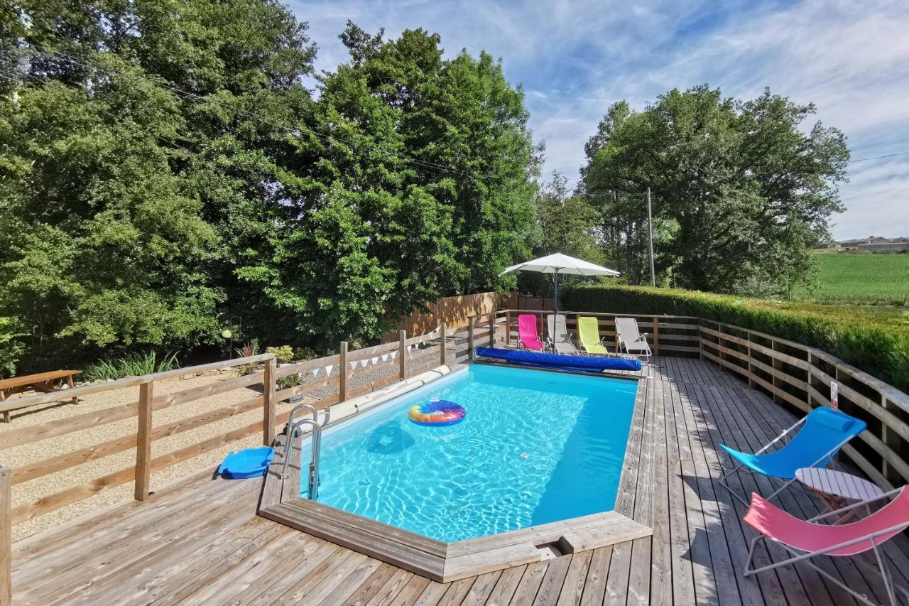 Gite Du Moulin Toucan Berneuil  Экстерьер фото